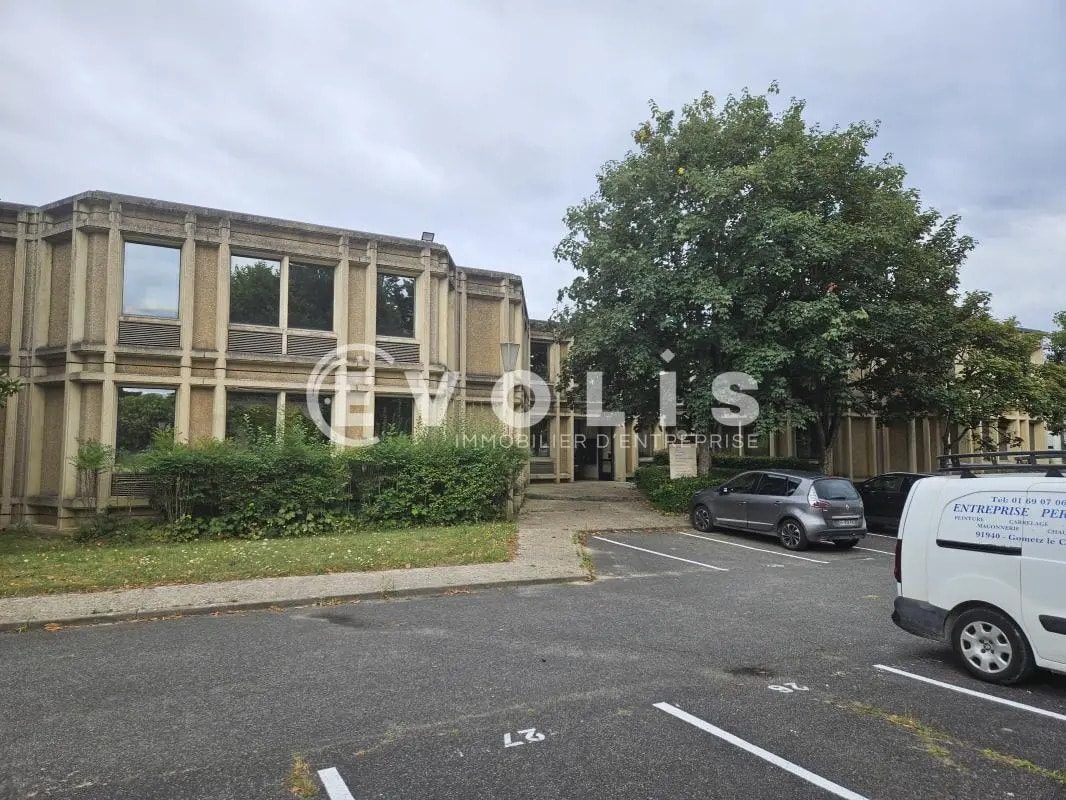 Office in Saint-Aubin for lease Building Photo- Image 1 of 11
