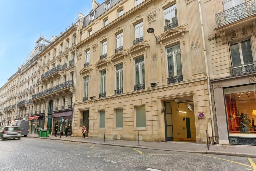 203 Rue Du Faubourg Saint-Honoré, Paris for lease - Building Photo - Image 1 of 32