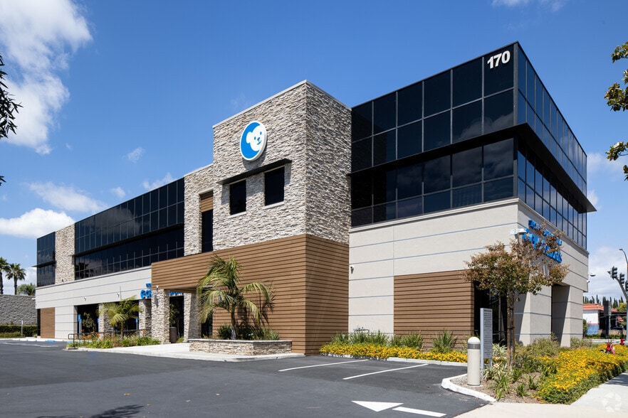 170 S Main St, Orange, CA for sale - Primary Photo - Image 1 of 1