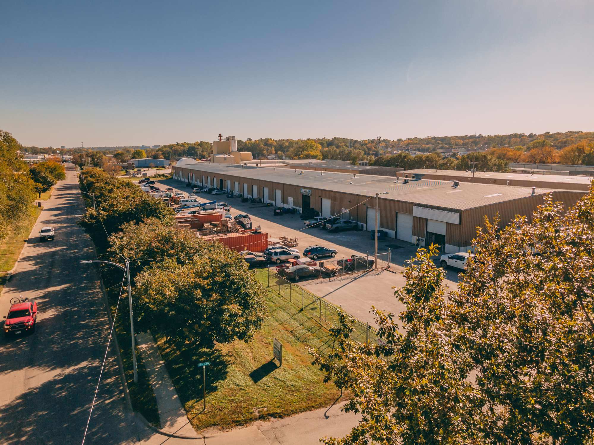 3305-3393 N 88th Plz, Omaha, NE for lease Building Photo- Image 1 of 7