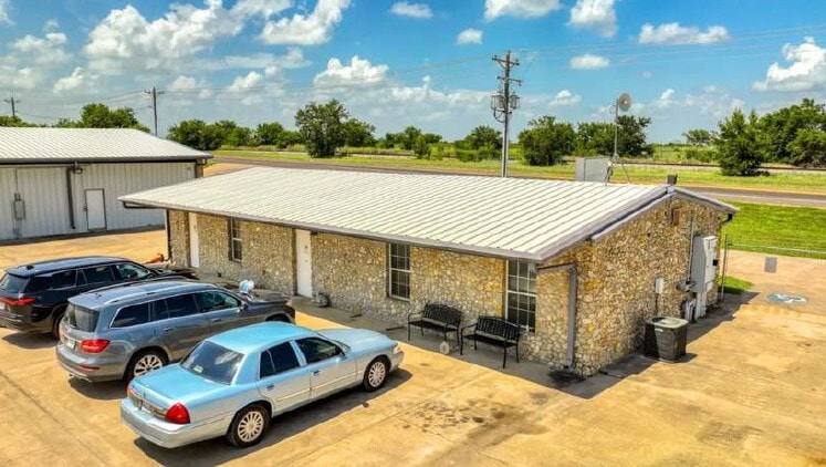 1310 N Cresson Hwy, Cresson, TX for sale - Building Photo - Image 2 of 7