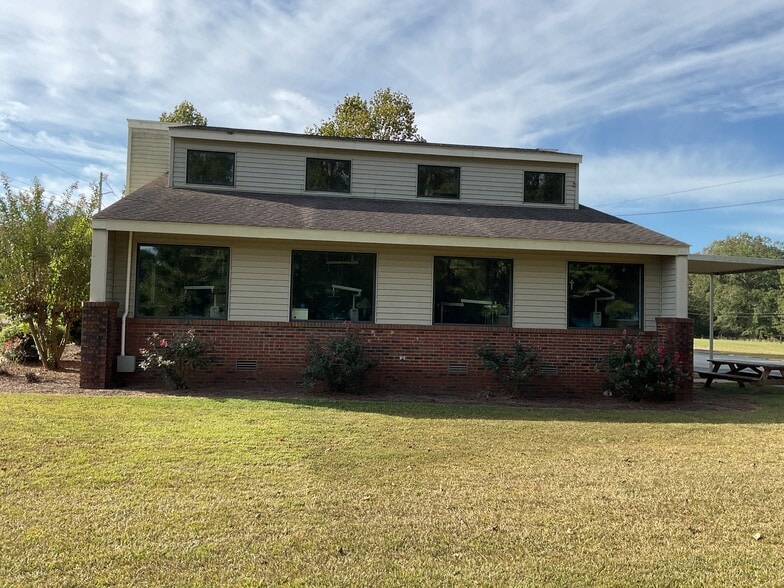 1666 S Forest Ave, Luverne, AL for sale - Building Photo - Image 3 of 39