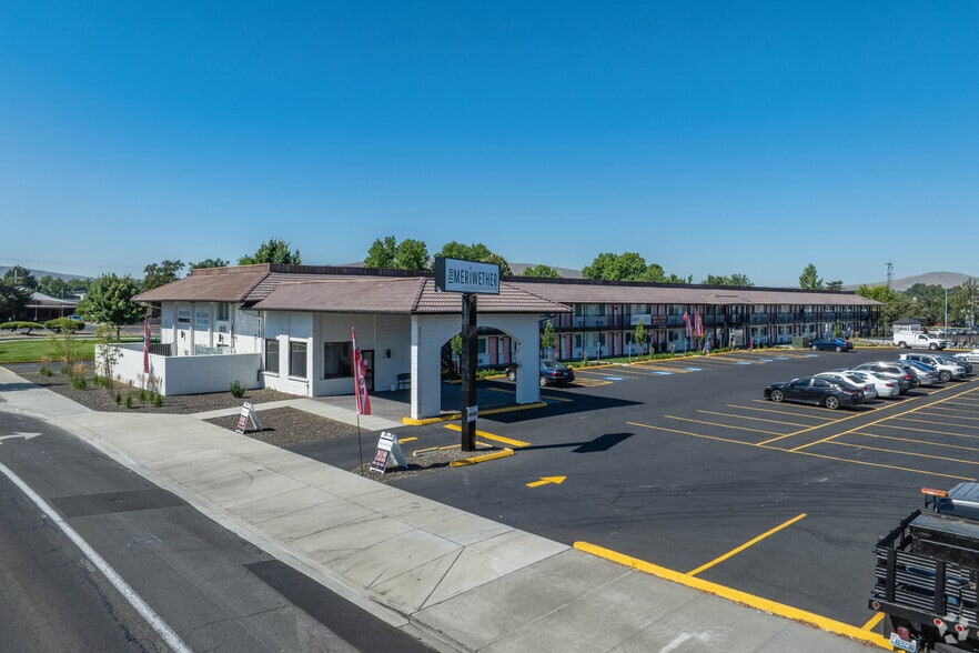 615 Jadwin Ave, Richland, WA for lease - Primary Photo - Image 2 of 23