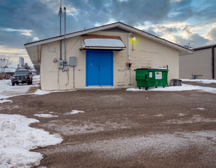 257 Division St, Stevens Point, WI for sale - Building Photo - Image 2 of 23