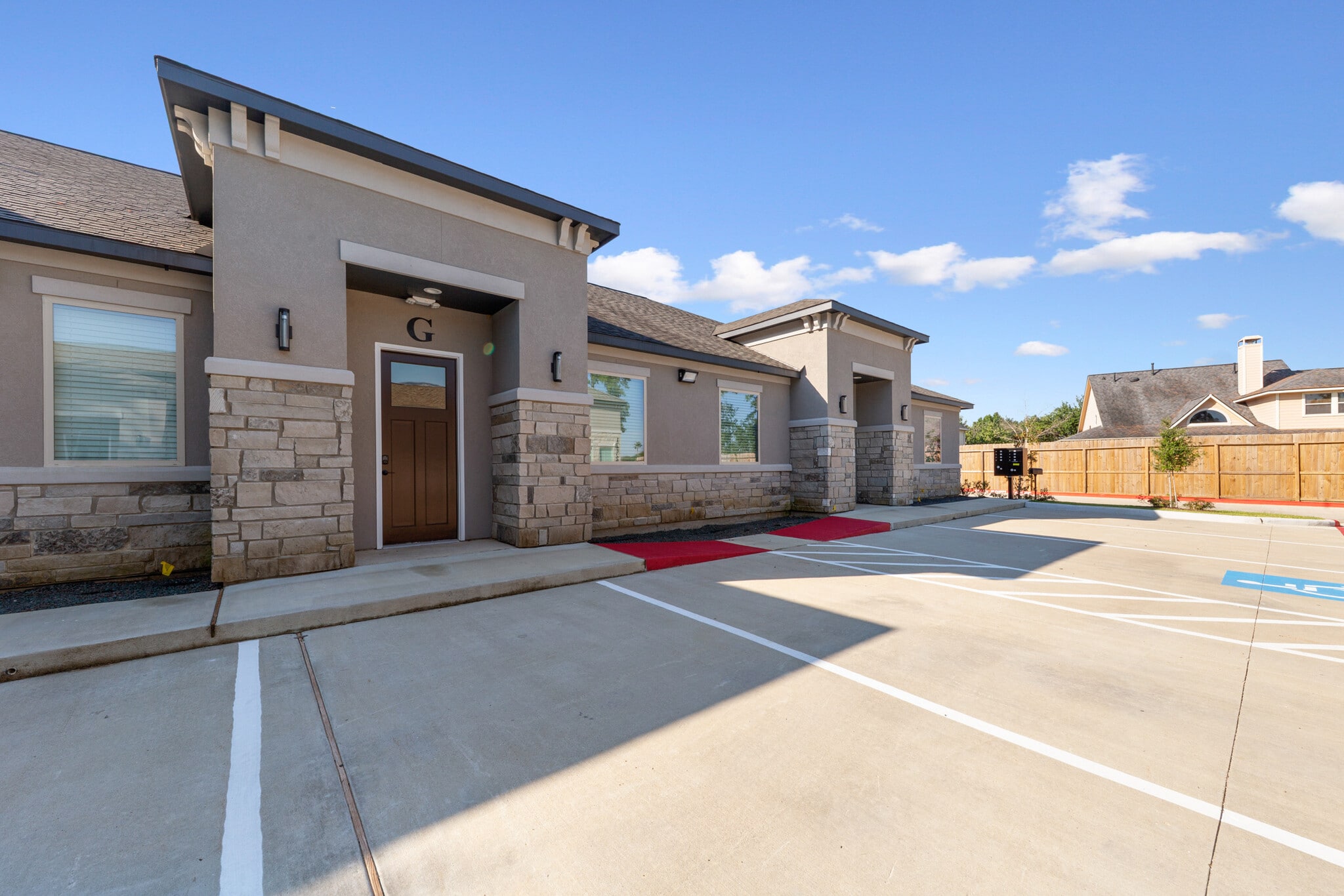 12422 Spring Cypress Rd, Tomball, TX for lease Building Photo- Image 1 of 14