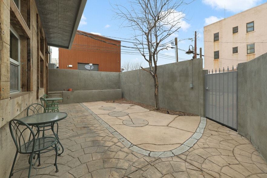 315 E Andy Devine Ave, Kingman, AZ for sale - Building Photo - Image 3 of 11