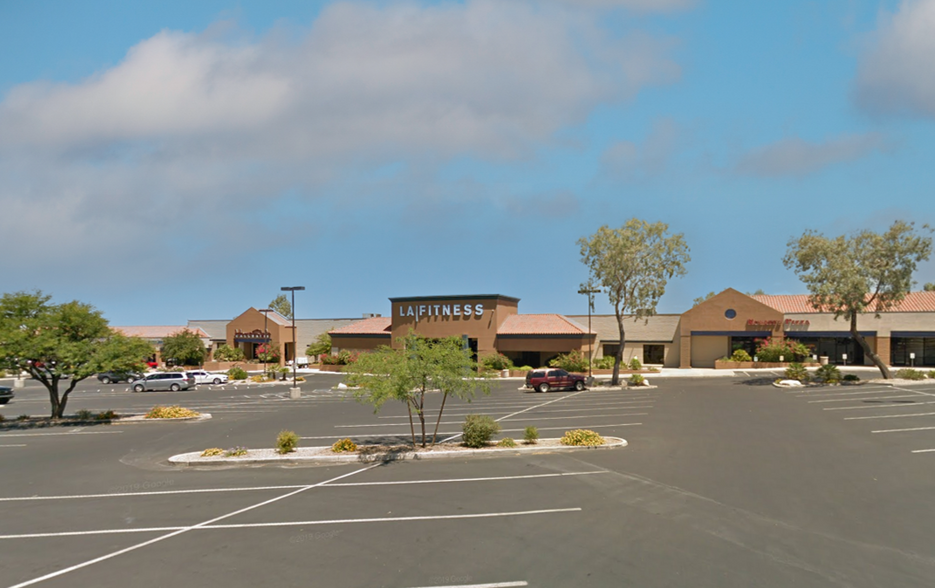 2990 W Ina Rd, Tucson, AZ for lease - Building Photo - Image 1 of 2