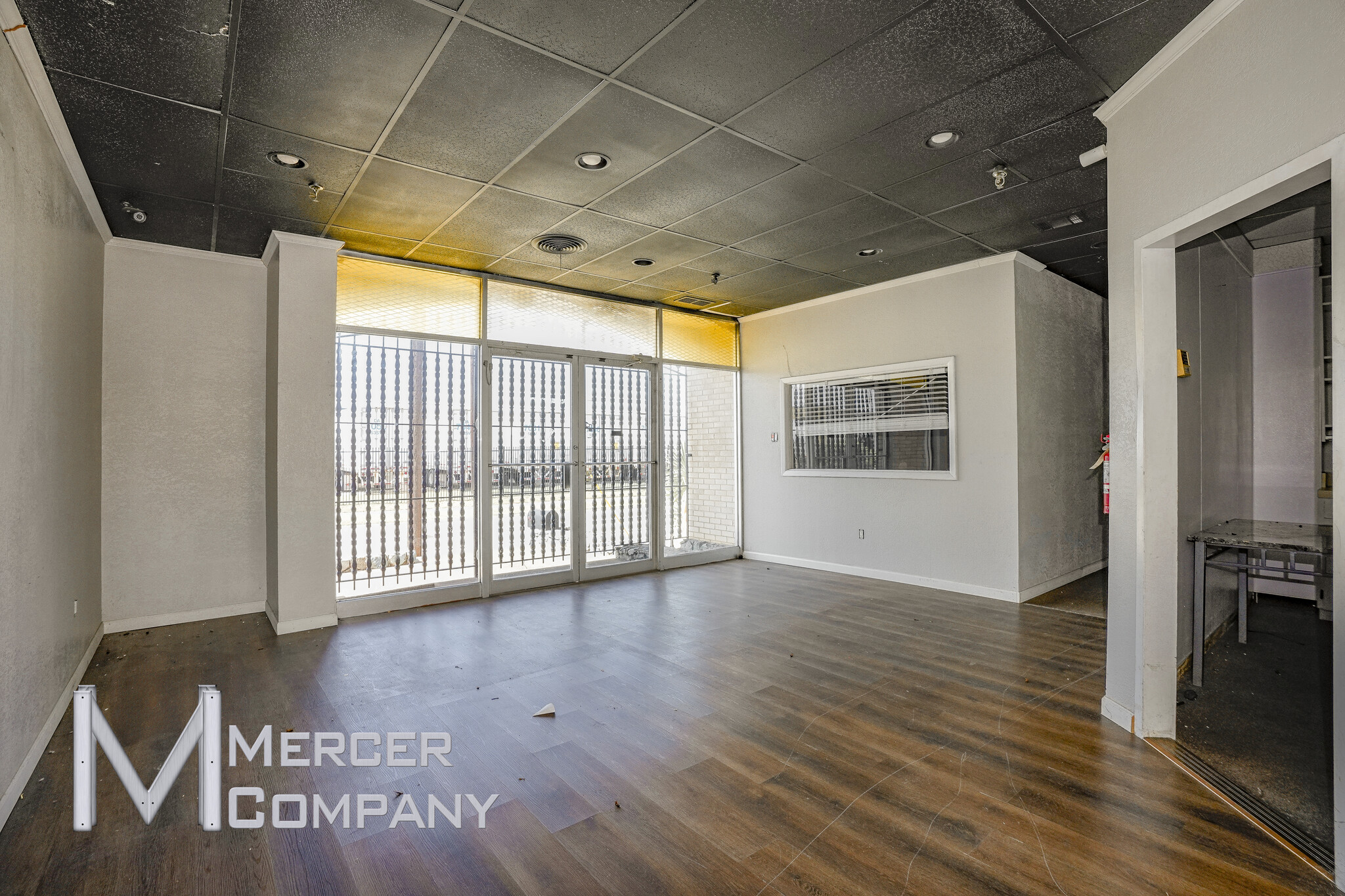 3811 Halifax St, Dallas, TX for lease Interior Photo- Image 1 of 28