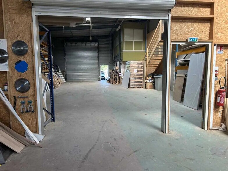 2 Boulevard Jean Moulin, Nantes for sale - Interior Photo - Image 2 of 6