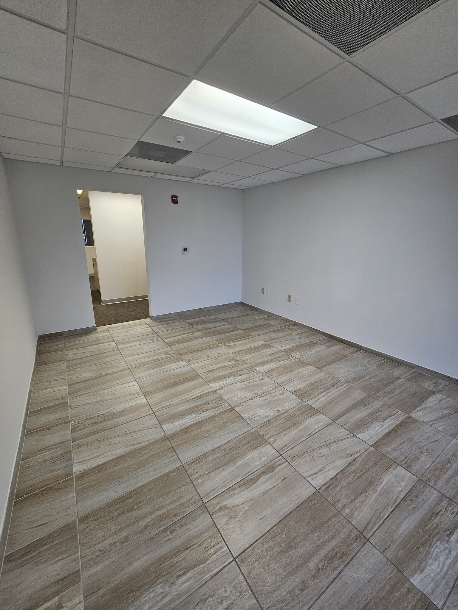 1040 Weston Rd, Weston, FL for lease Interior Photo- Image 1 of 12