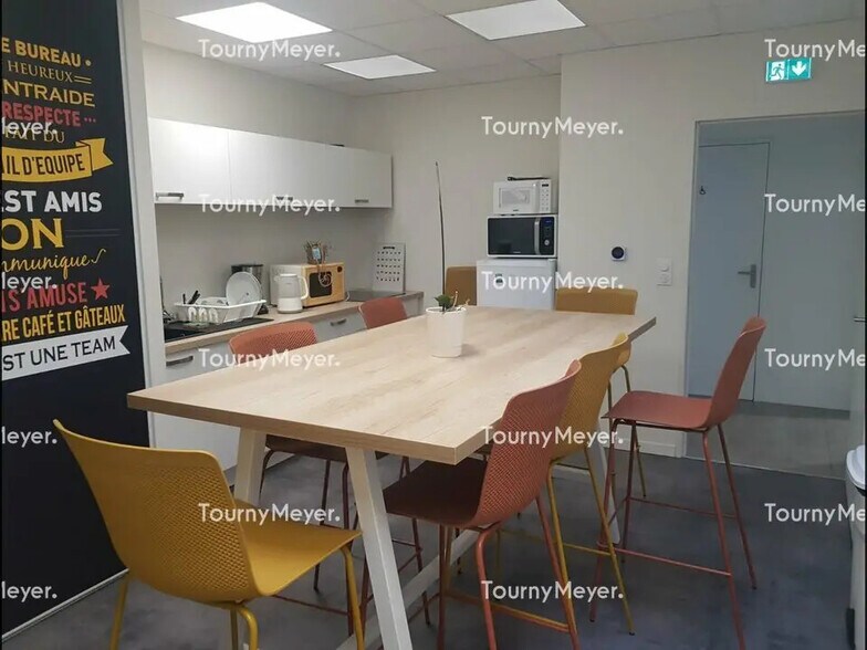 Office in Cesson-Sévigné for lease - Interior Photo - Image 2 of 4