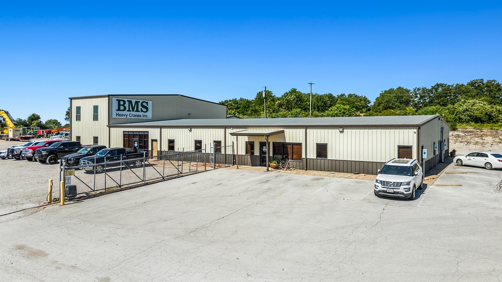 1995 Ranger Hwy, Weatherford, TX for lease - Building Photo - Image 2 of 3