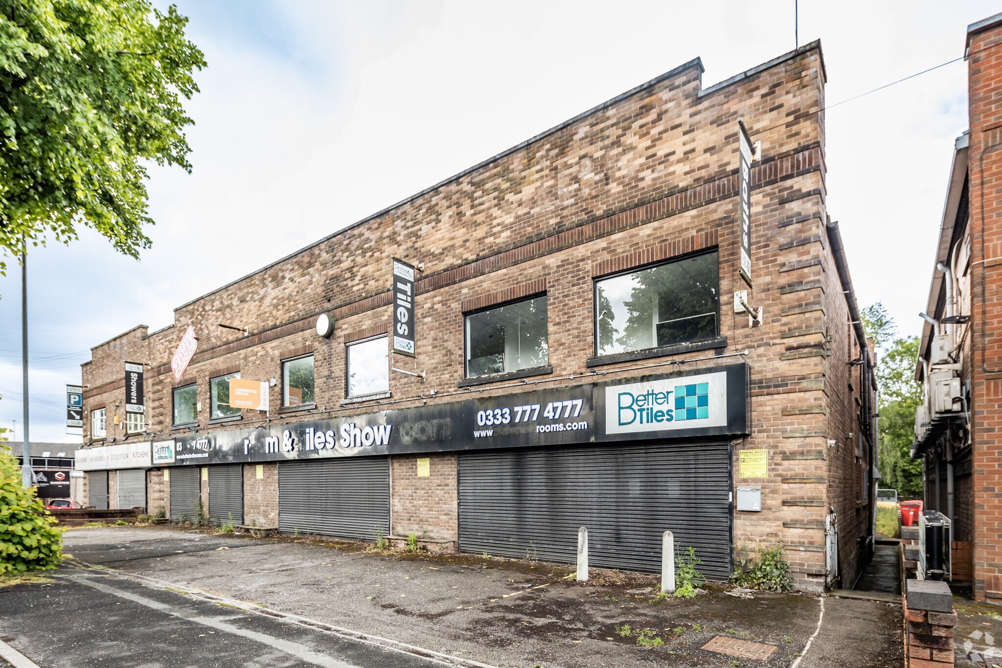 348 Wilderspool Causeway, Warrington for sale Primary Photo- Image 1 of 1