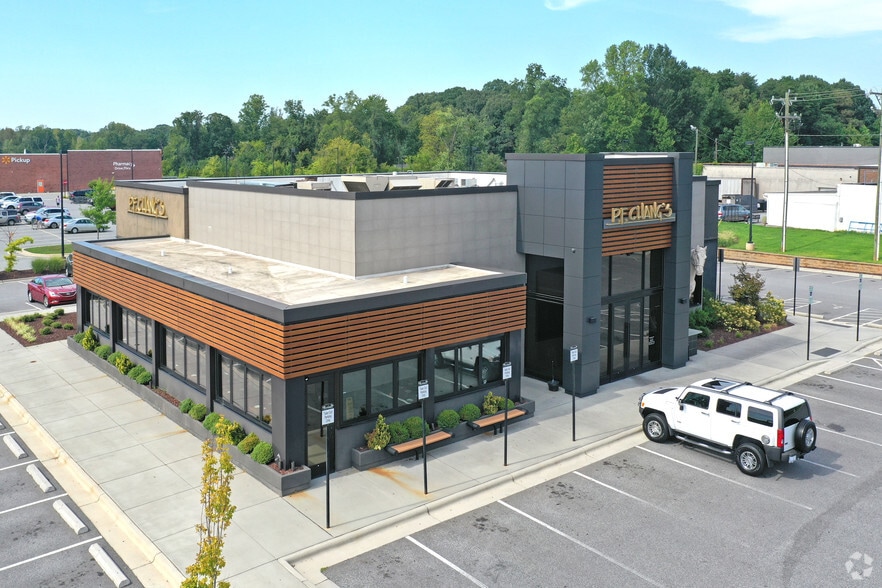 175 Harvey St, Winston-Salem, NC for lease - Building Photo - Image 1 of 4