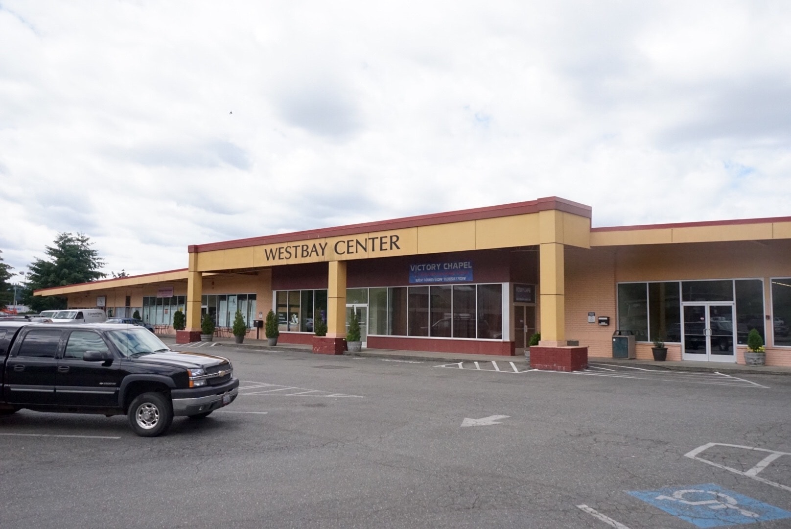 1367 Bay St, Port Orchard, WA for lease Building Photo- Image 1 of 6
