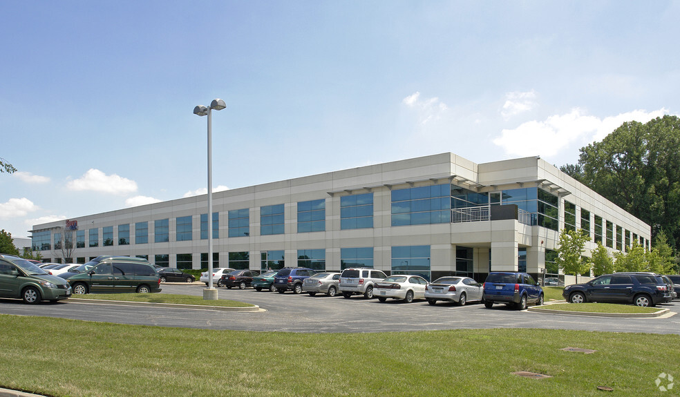 100 Corporate Office Dr, Earth City, MO for sale - Building Photo - Image 1 of 1