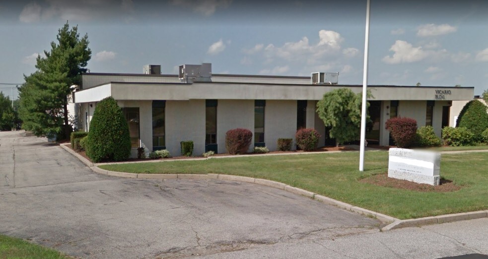 31 Western Industrial Dr, Cranston, RI for sale - Building Photo - Image 1 of 1