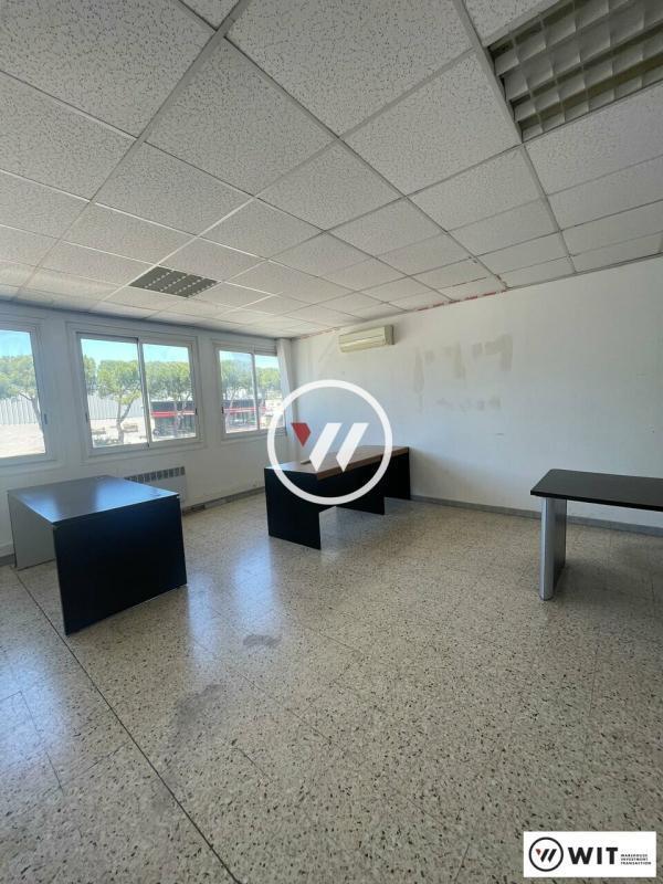 Office in Vitrolles for lease Interior Photo- Image 1 of 12