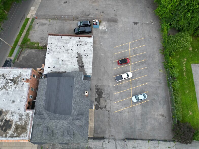1909-1911 S Salina St, Syracuse, NY for sale - Building Photo - Image 3 of 48