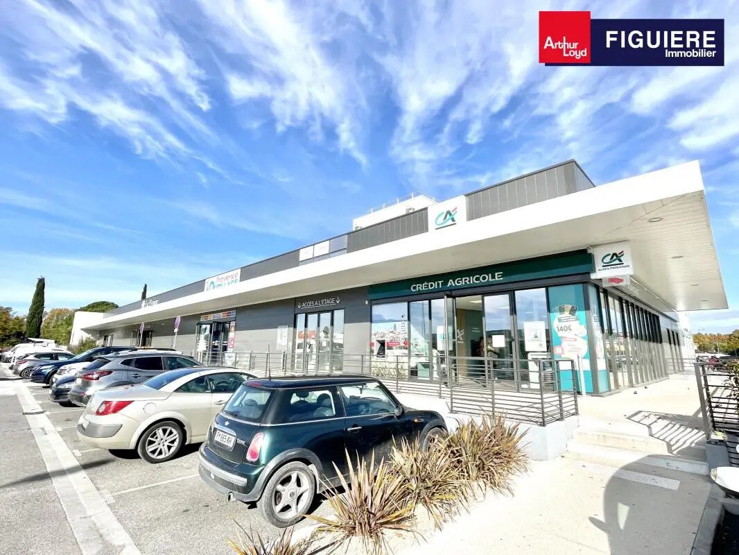 472 Route D'Aix, Pertuis for lease Building Photo- Image 1 of 14