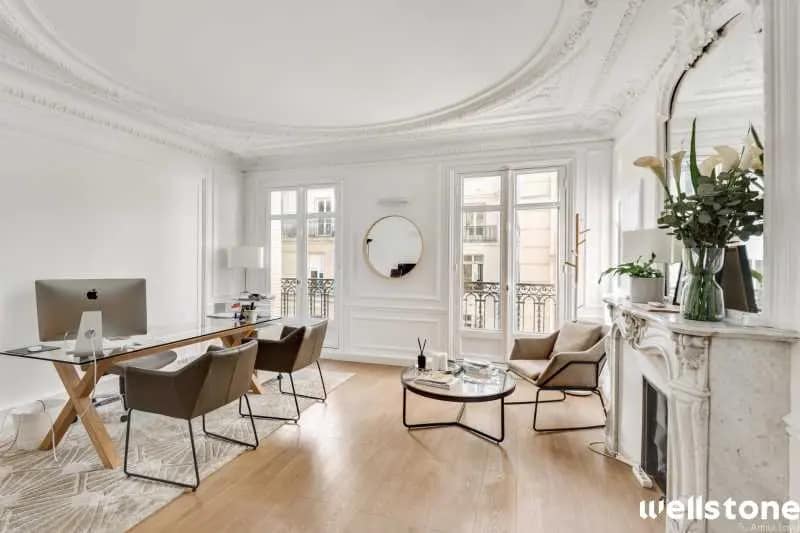 Office in Paris for lease Building Photo- Image 1 of 14