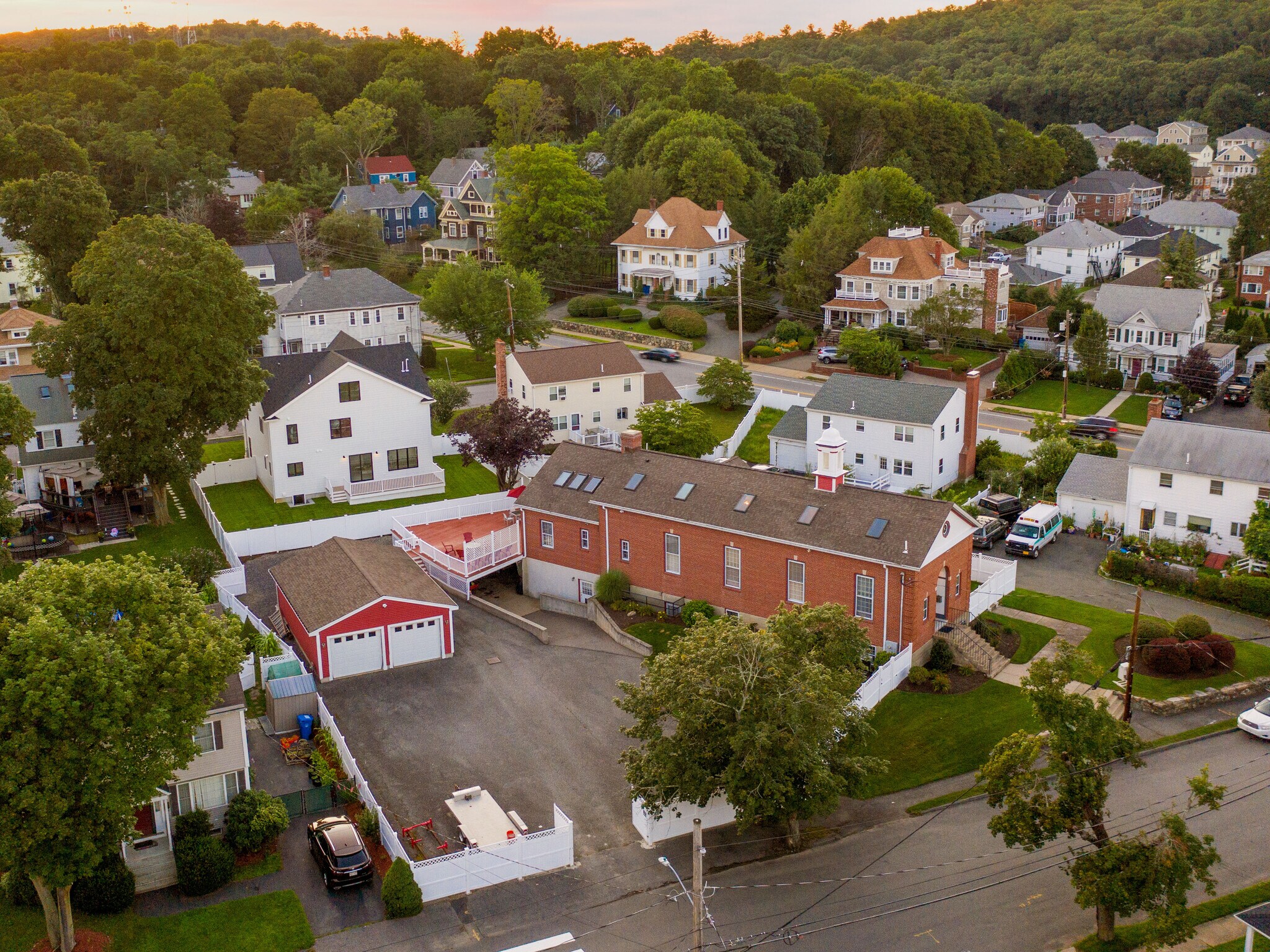 15 Fiske Ave, Waltham, MA 02453 Specialty for Sale