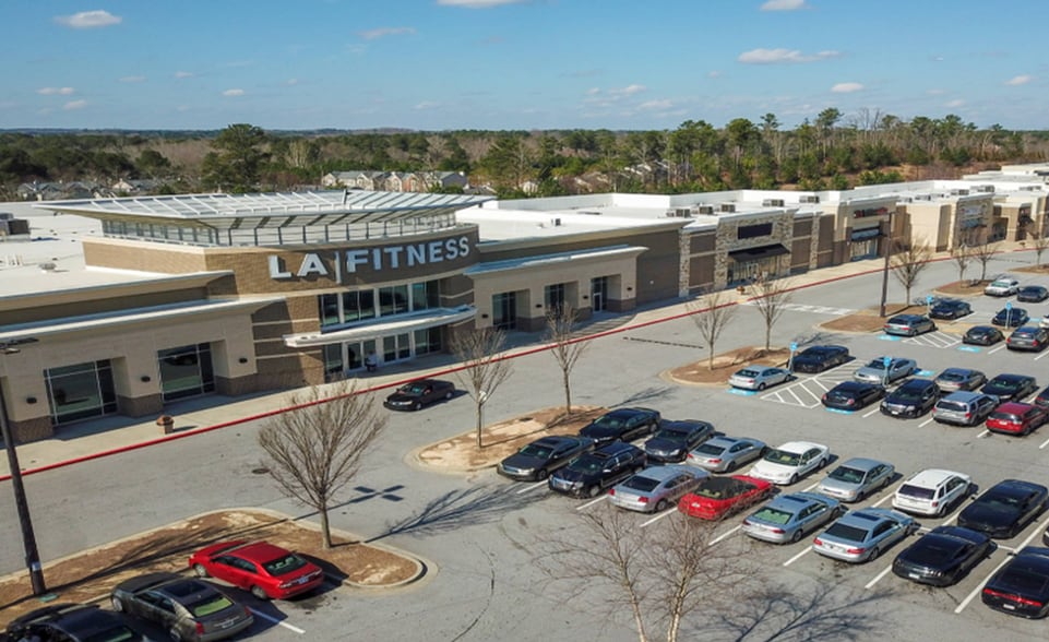 6385 Old National Highway Hwy, Atlanta, GA for lease - Building Photo - Image 1 of 2