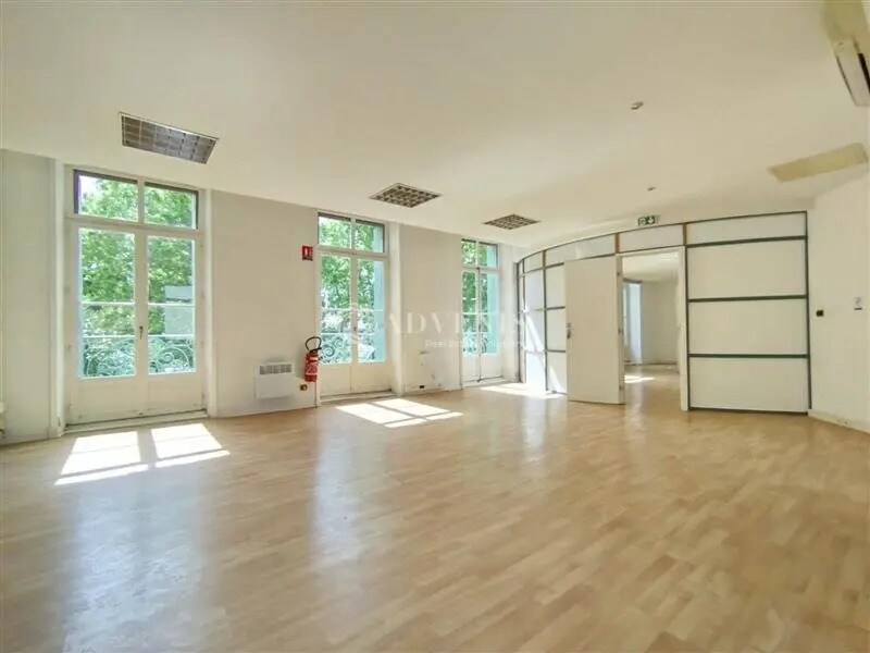 Office in  for lease Building Photo- Image 1 of 10