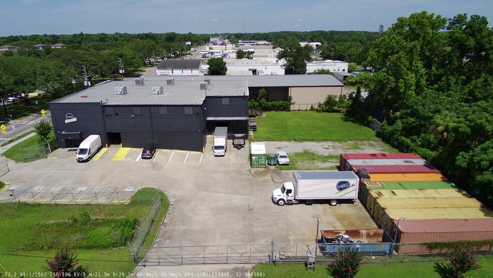 1200 W Bay St, Savannah, GA for lease - Building Photo - Image 2 of 7