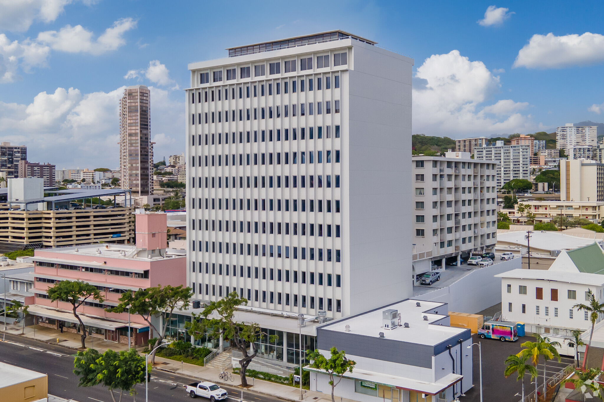 1150 S King St, Honolulu, HI for lease Building Photo- Image 1 of 7