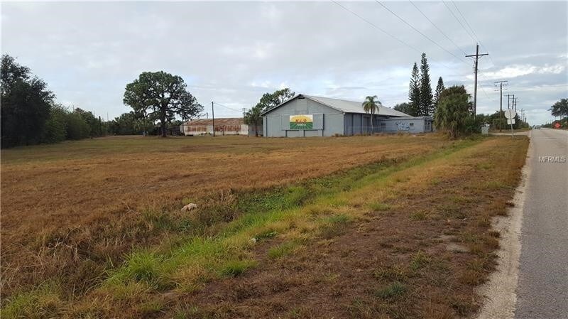 3030 Cockroach Bay Rd, Ruskin, FL for sale Primary Photo- Image 1 of 1