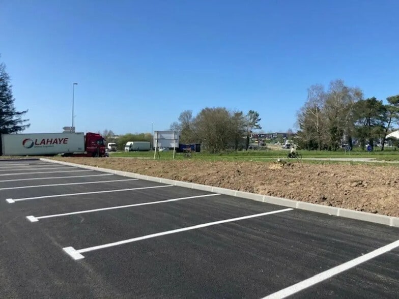 Retail in Quimper for lease - Site Plan - Image 2 of 4