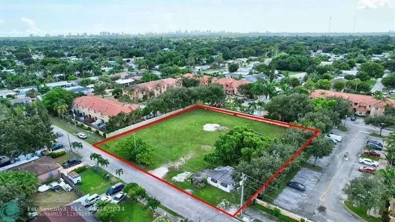 5830 Liberty St, Hollywood, FL for sale - Building Photo - Image 3 of 10