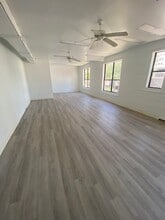 900-912 Central Ave, Saint Petersburg, FL for lease Building Photo- Image 2 of 3