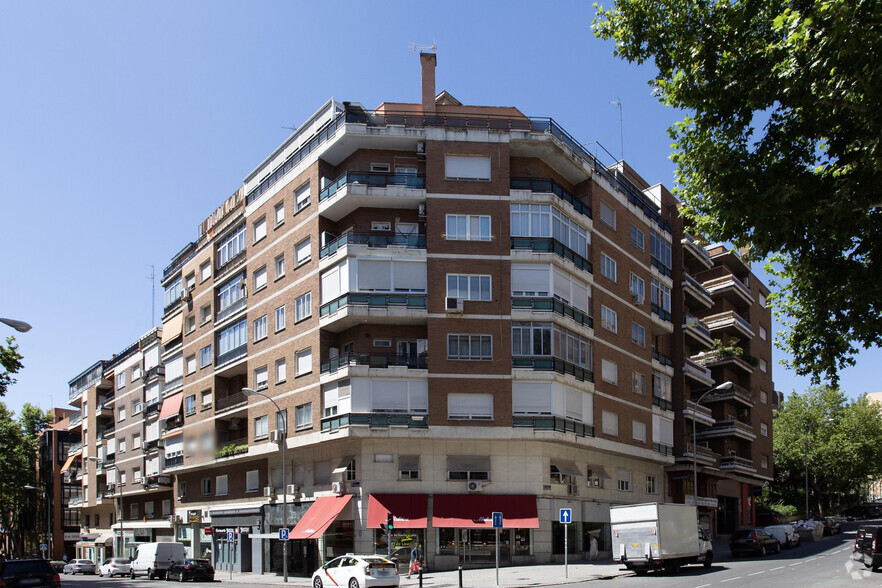 Calle Aviador Zorita, 39, Madrid, Madrid for lease - Primary Photo - Image 3 of 5