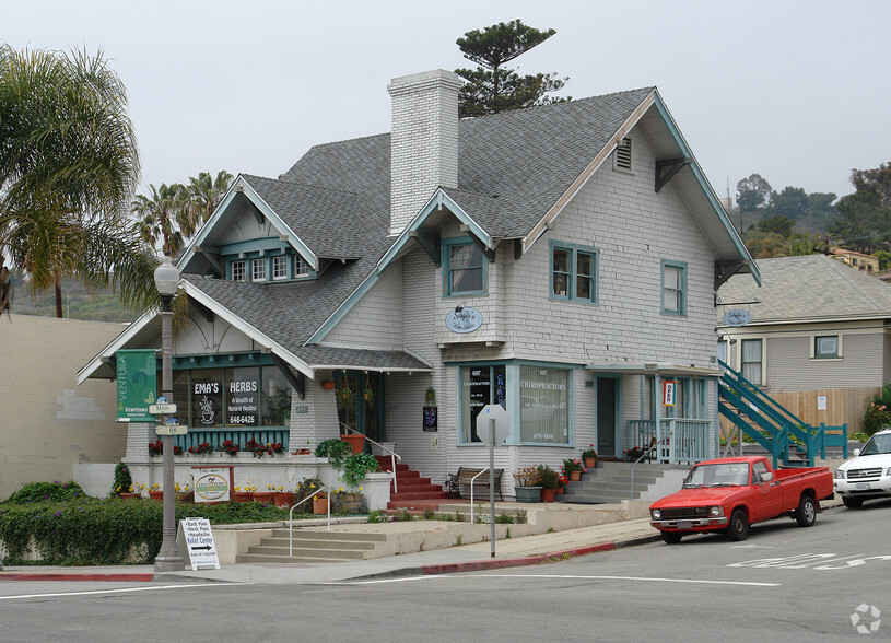 695-697 E Main St, Ventura, CA for sale - Primary Photo - Image 1 of 3