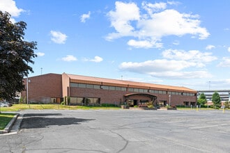 2300 S 300 W, Salt Lake City, UT for lease Building Photo- Image 2 of 26