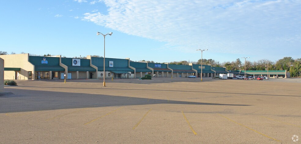 7524 Bosque Blvd, Waco, TX for sale - Primary Photo - Image 1 of 1