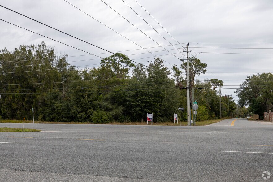 3765 Aurantia Rd, Mims, FL for sale - Primary Photo - Image 1 of 1