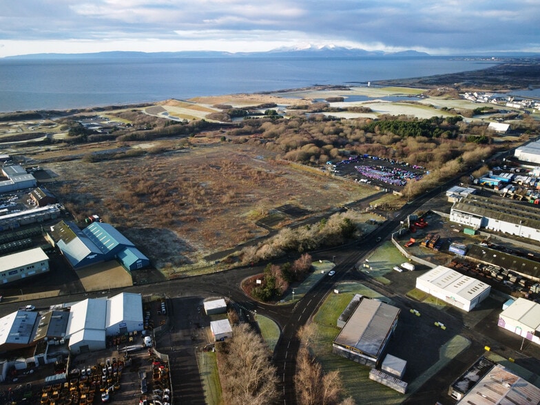 Portland Rd, Irvine for sale - Building Photo - Image 1 of 5