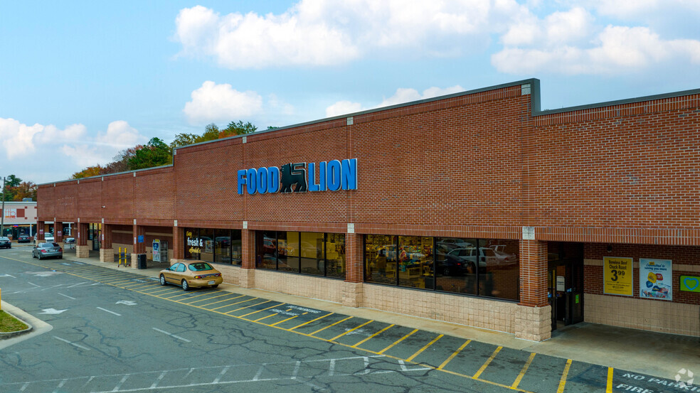 6401-6409 Jahnke Rd, Richmond, VA for lease - Building Photo - Image 1 of 4