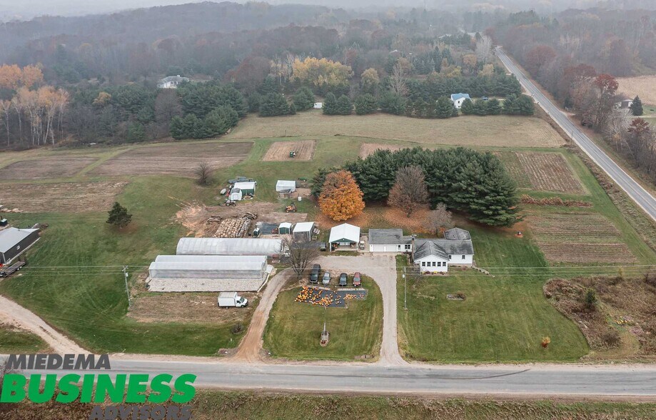 6359 E 136th St, Sand Lake, MI 49343