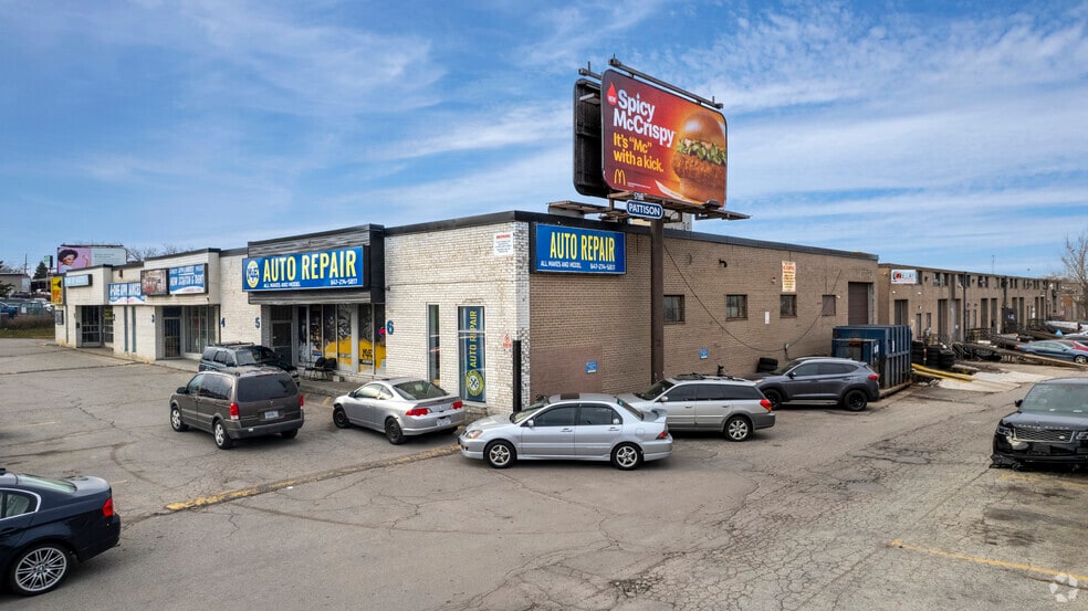 2410 Lawrence Ave E, Toronto, ON M1P 2R6