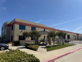 30,619± SF Industrial Property on 15.98 acres - Drive Through Restaurant