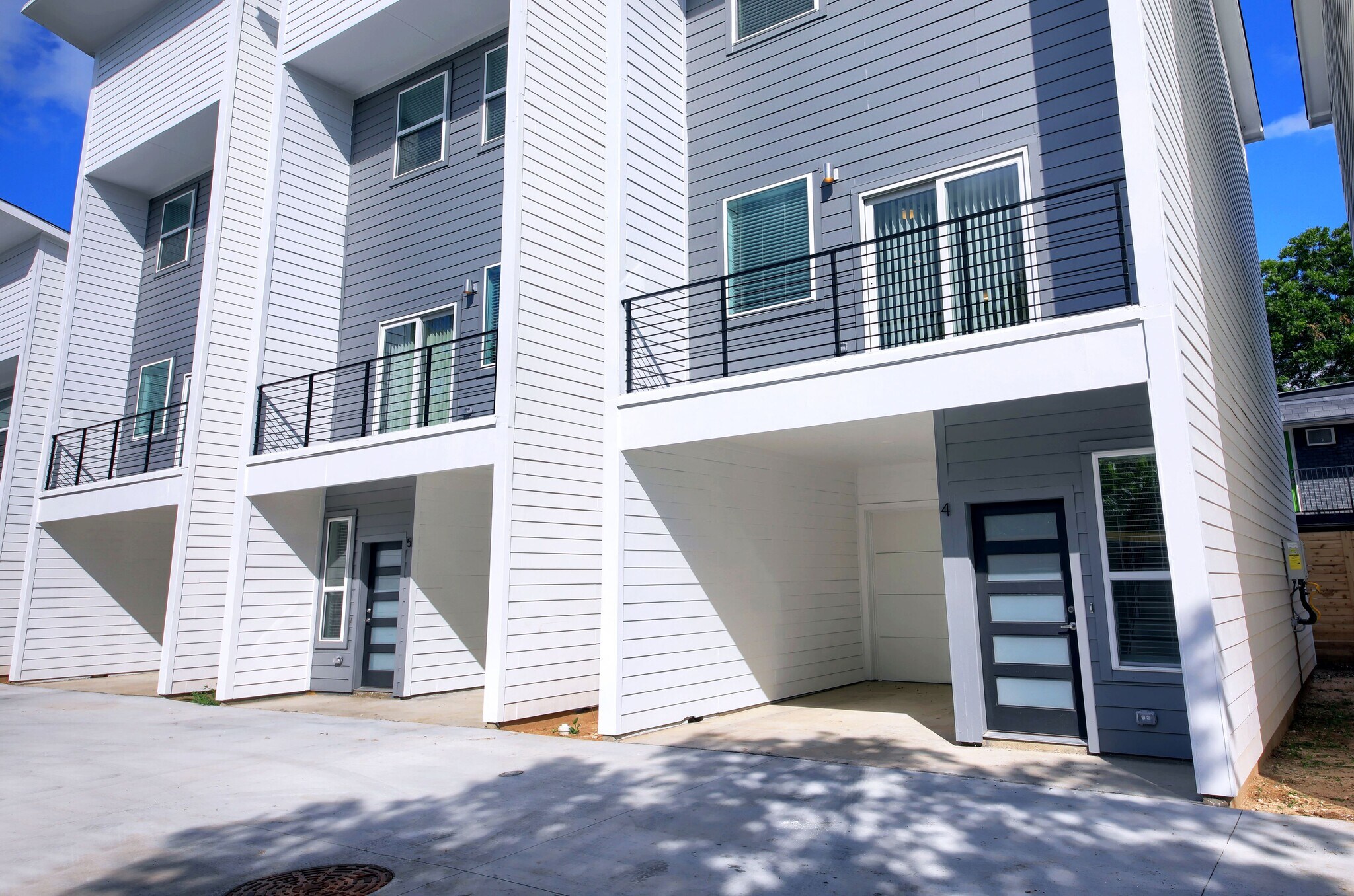 6001 Bolm Rd, Austin, TX for sale Primary Photo- Image 1 of 8