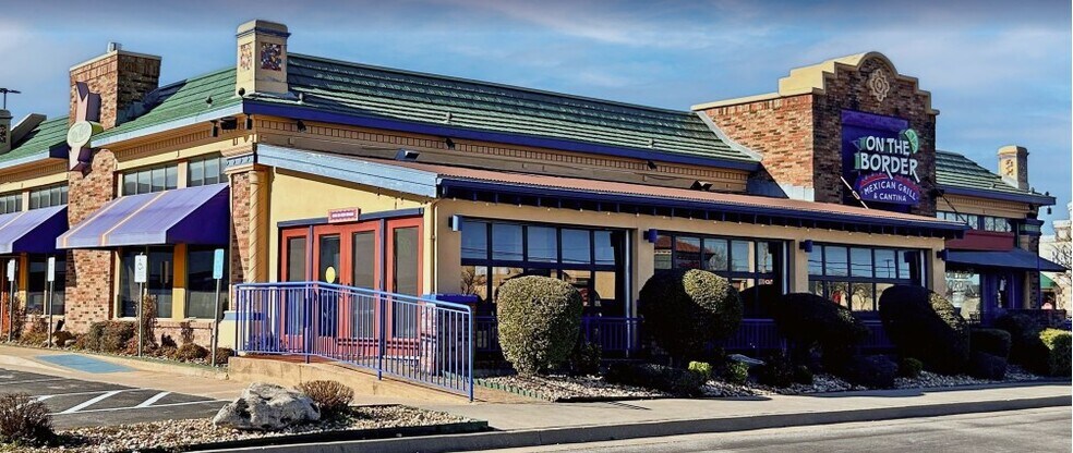 8702 E 71st St, Tulsa, OK for sale - Building Photo - Image 1 of 1