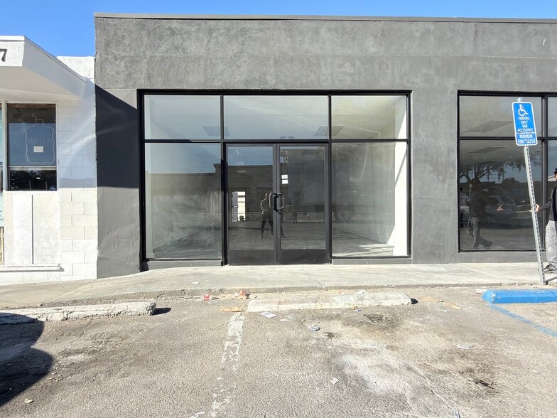 1645 Indian Hill Blvd, Pomona, CA for lease - Building Photo - Image 2 of 20