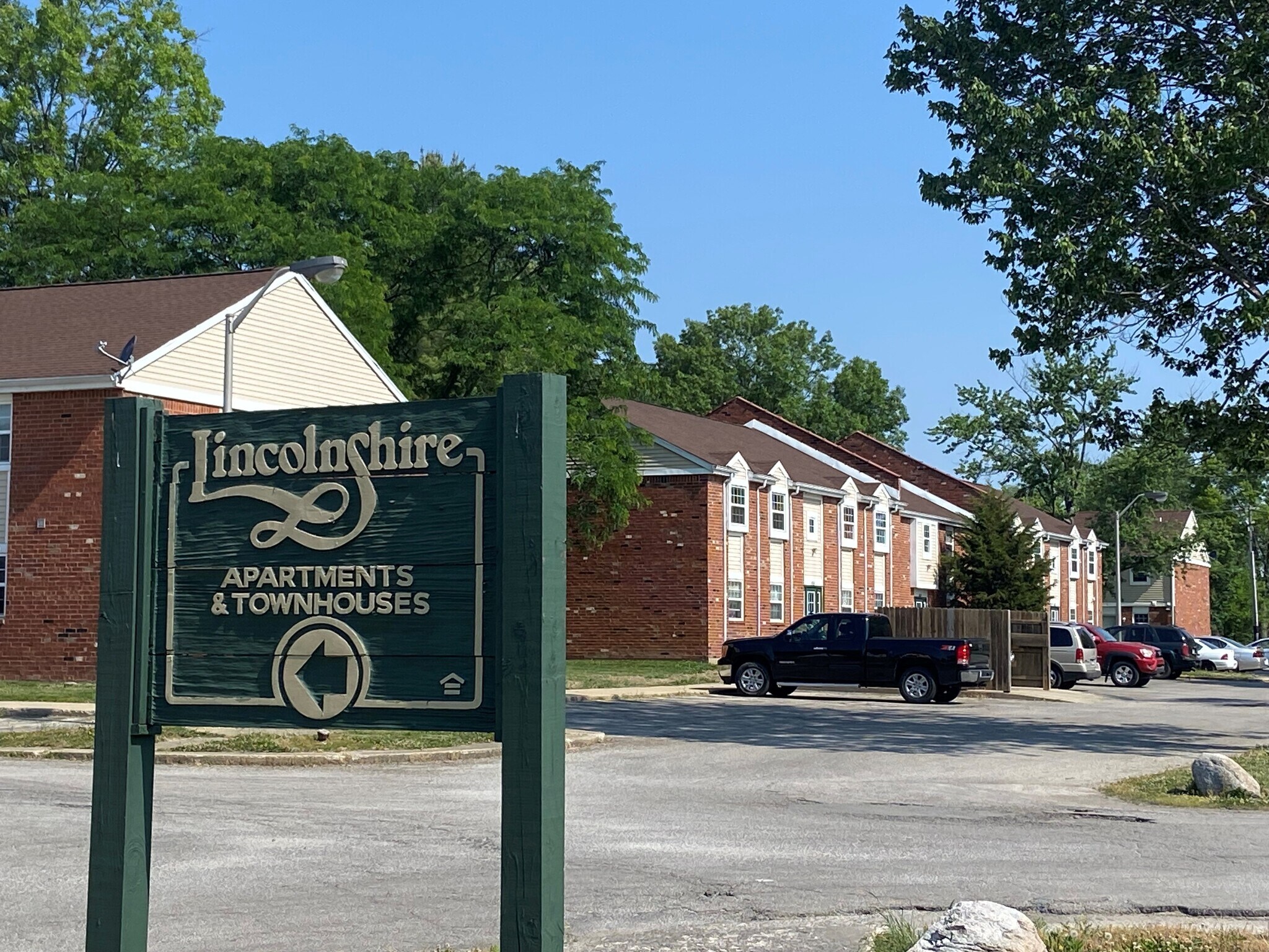 1840 Douglas St, Charleston, IL for sale Building Photo- Image 1 of 1