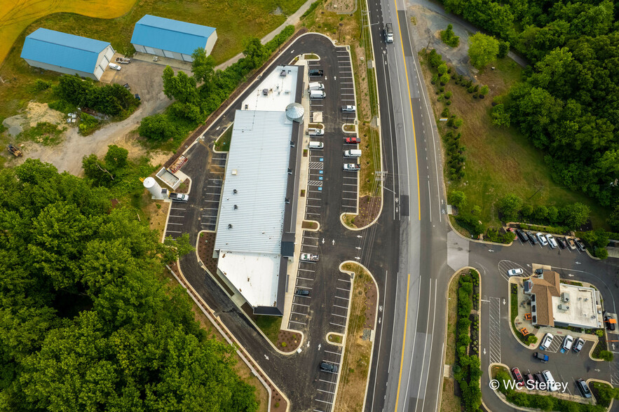 5078 Solomons Island Rd, Lothian, MD for lease - Aerial - Image 3 of 3