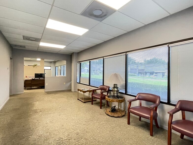 3715 NW 97th Blvd, Gainesville, FL for lease - Building Photo - Image 3 of 12